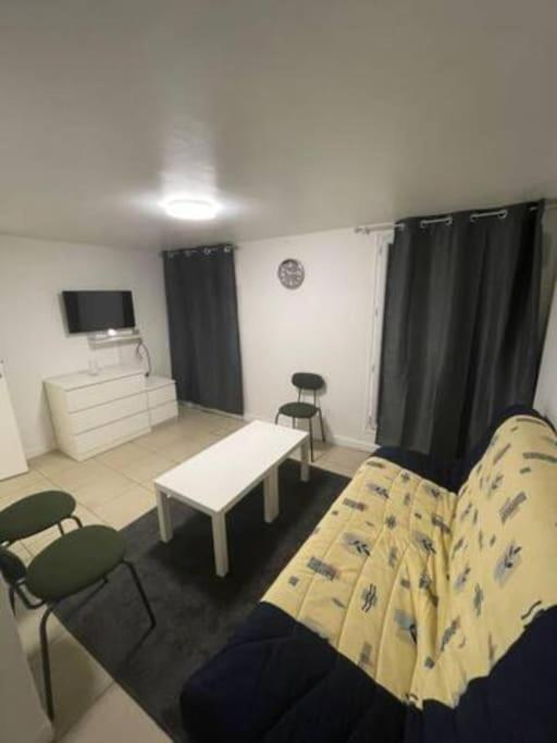Grand Appartement - Montmartre - Republique - Anvers - 6 Pers 巴黎 外观 照片